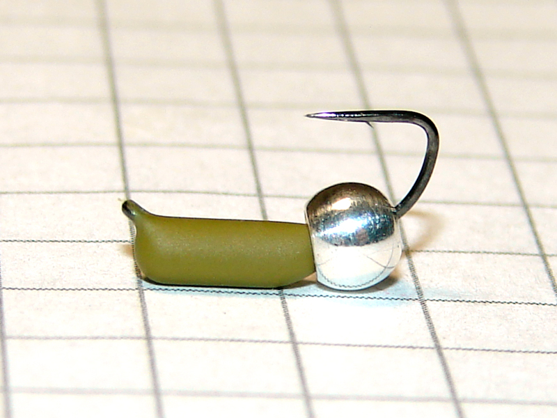 картинка D2,4 (0,52 гр) Мормышка УЛОВКА "гвоздик" с лат. шар. (серебряный) 3,8 мм (оливковый) от магазина "Без насадки"