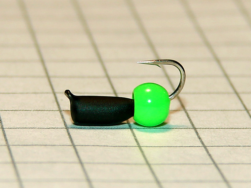 картинка D2,4 (0,35 гр) Мормышка УЛОВКА "гвоздик" с лат. шар. (зелёный флуо) 3,2 мм от магазина "Без насадки"