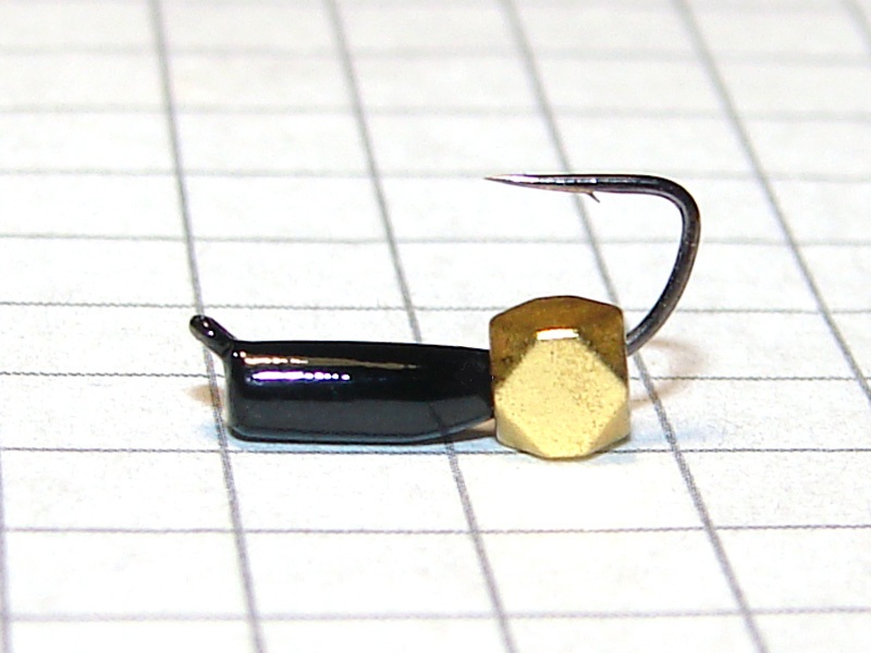 картинка D2,4 (0,40 гр) Мормышка УЛОВКА «гвоздекубик» гранёный 3,5 мм (золотой) от магазина "Без насадки"